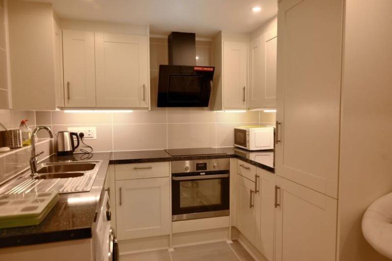 Largigi Offering Two Amazing Panoramic Sea Front Apartments Lyme Regis Zewnętrze zdjęcie