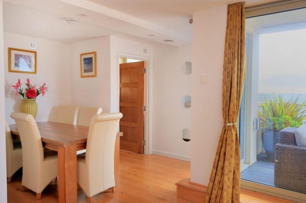 Largigi Offering Two Amazing Panoramic Sea Front Apartments Lyme Regis Zewnętrze zdjęcie